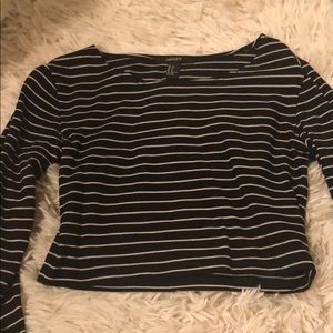 Long sleeve crop top